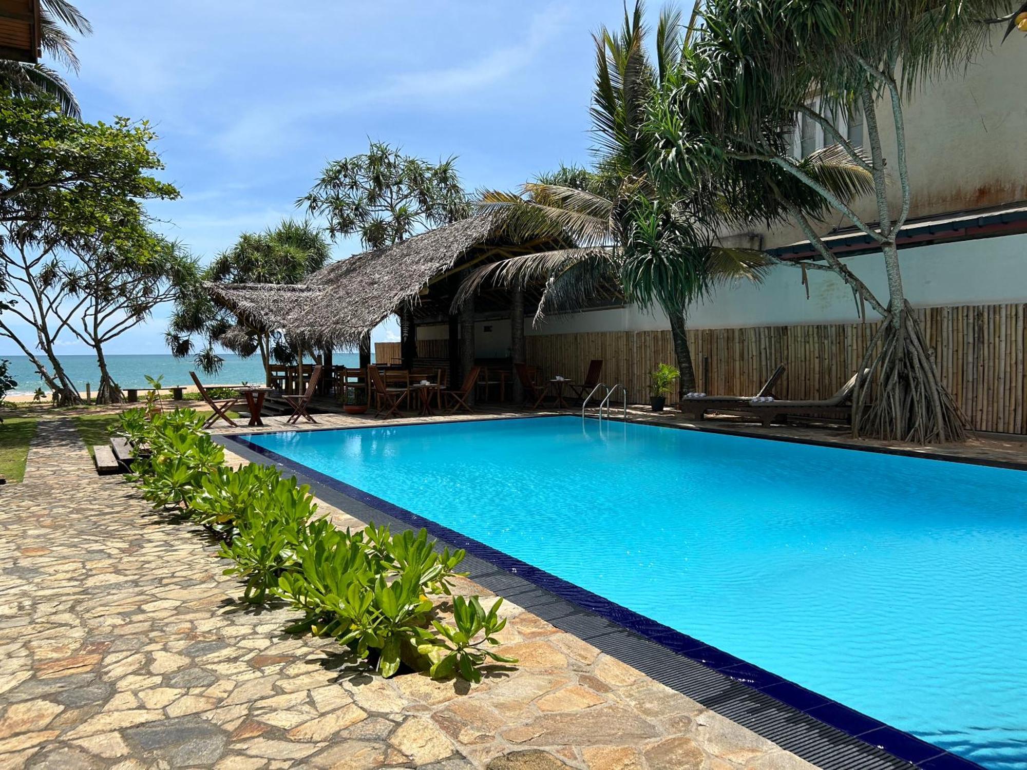 Bombay Bicycle Club Bentota Hotel Exterior foto
